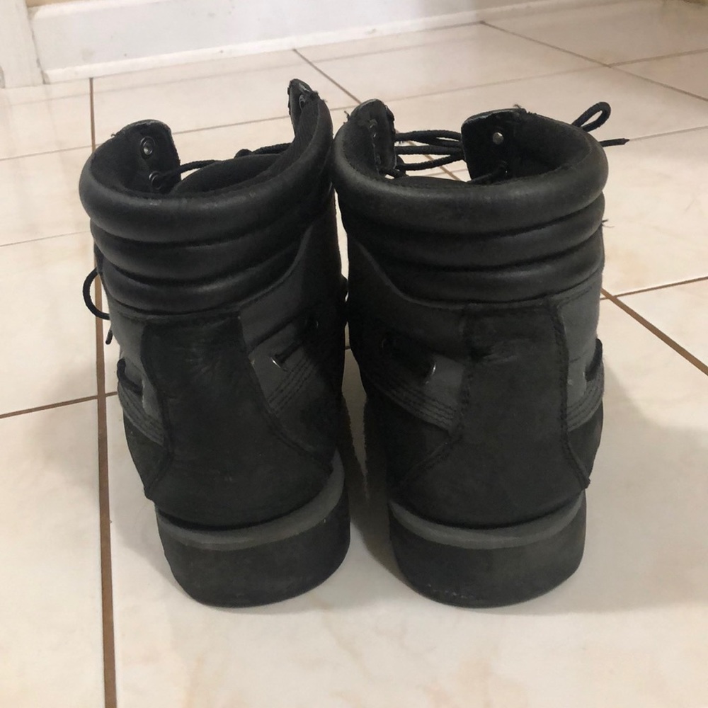 Timberland black boot - Picture 3 of 4
